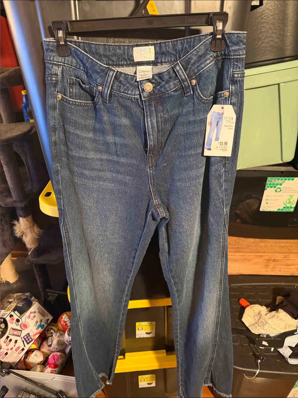 Time and Tru women’s high rise flare Dark Blue Denim Jeans (6)